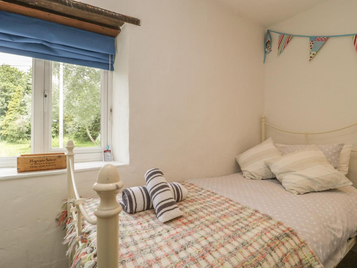 Apple Tree Cottage Shillingstone Екстериор снимка