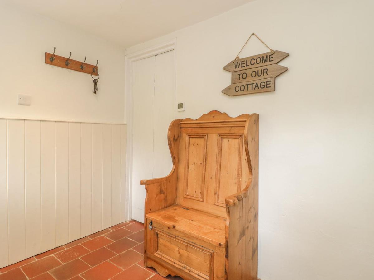 Apple Tree Cottage Shillingstone Екстериор снимка
