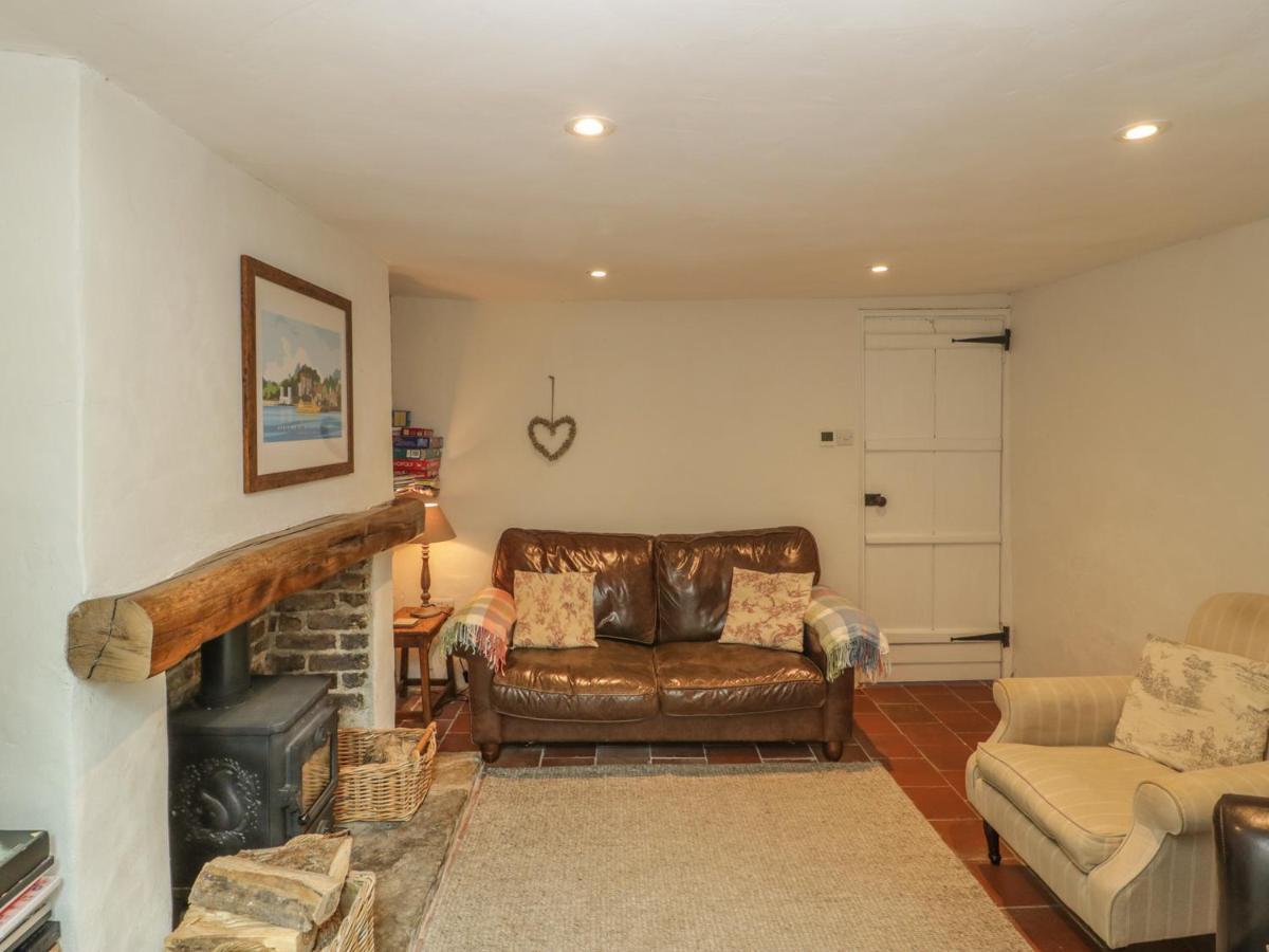 Apple Tree Cottage Shillingstone Екстериор снимка